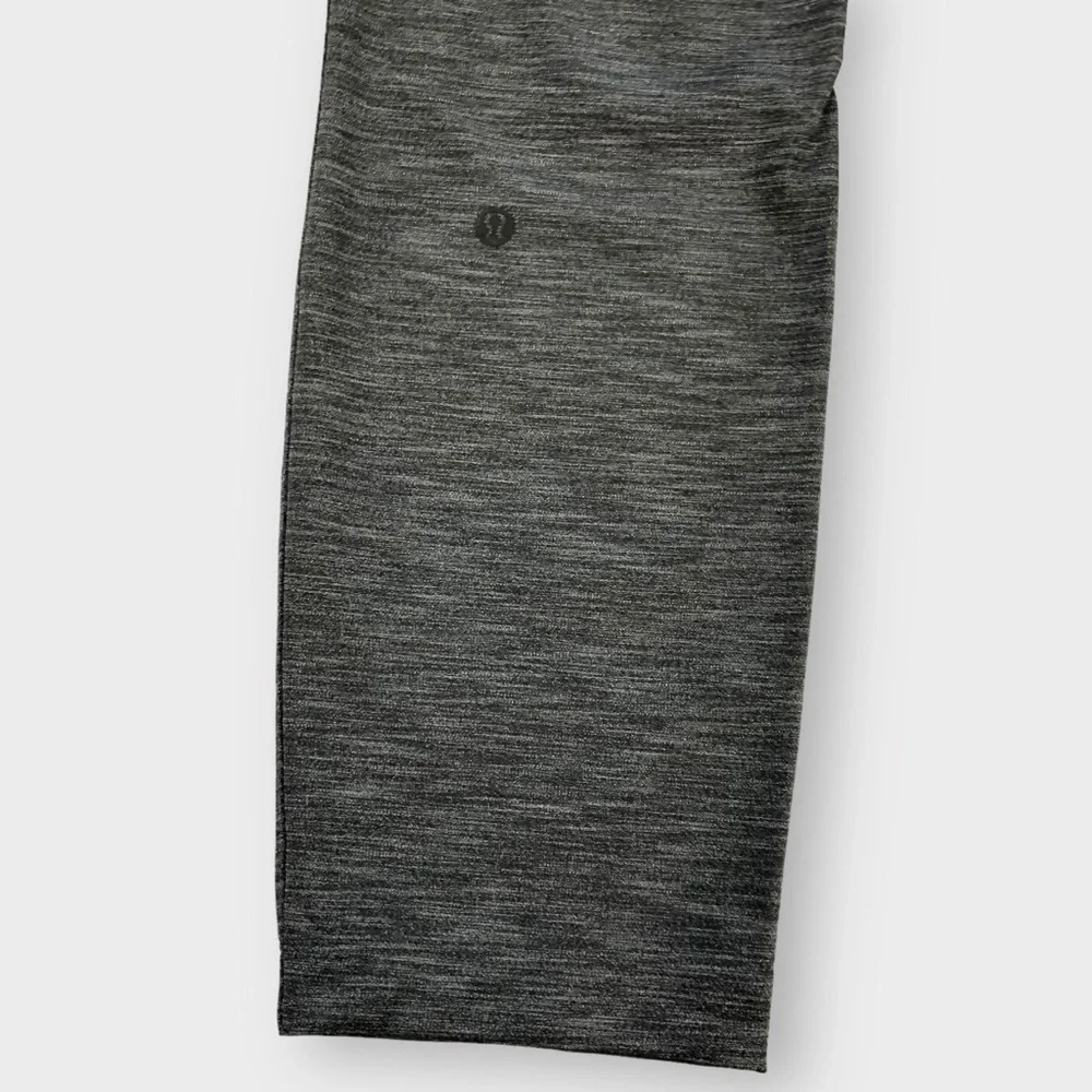 Lululemon, On The Fly Pant, Heathered Black, Size 4 - Picture 12 of 12